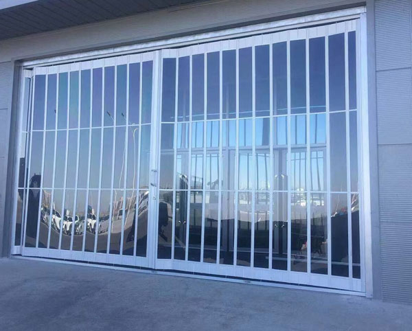 水晶折疊門(mén)工藝